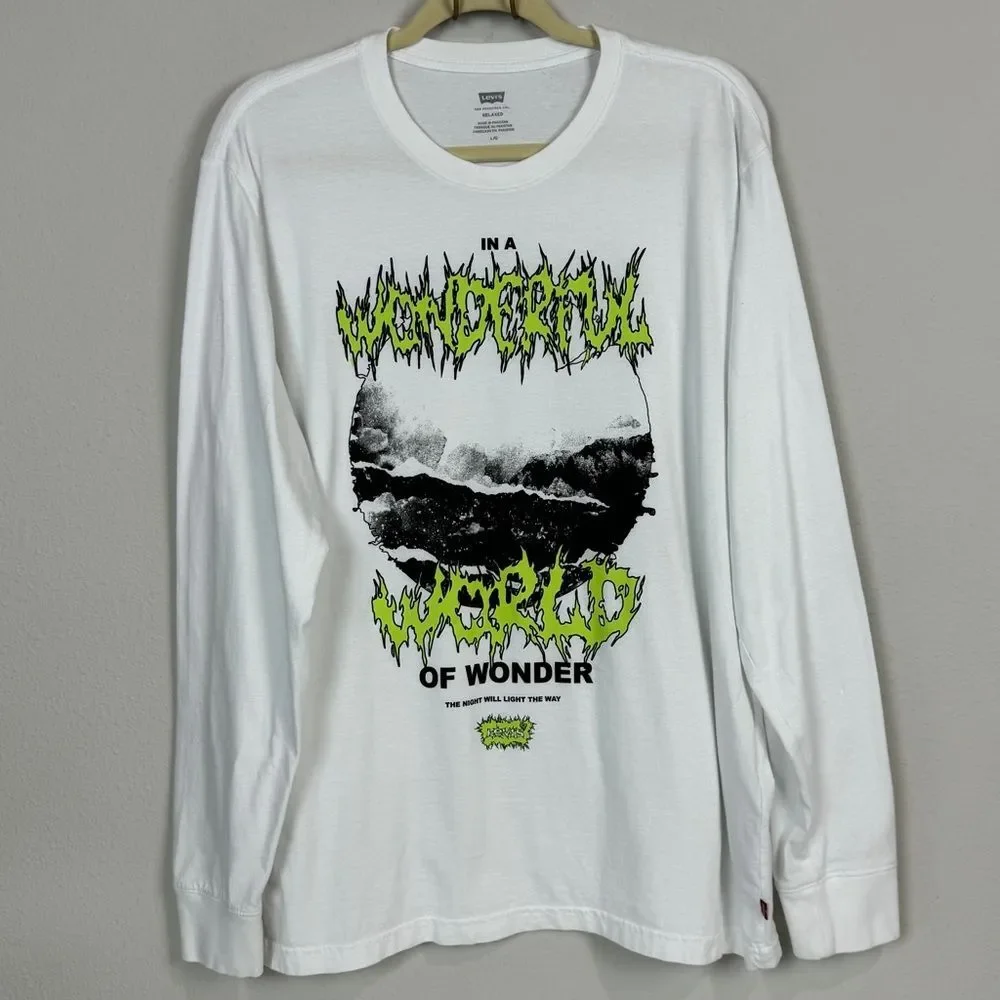 Levi’s Long Sleeve Wonderful World Glow in the Dark T-shirt L